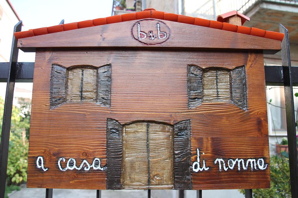 B&B A Casa Di Nonna Фонді Екстер'єр фото