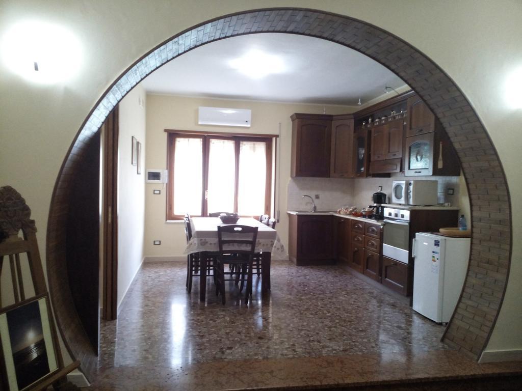 B&B A Casa Di Nonna Фонді Екстер'єр фото