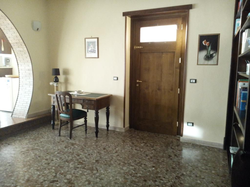 B&B A Casa Di Nonna Фонді Екстер'єр фото