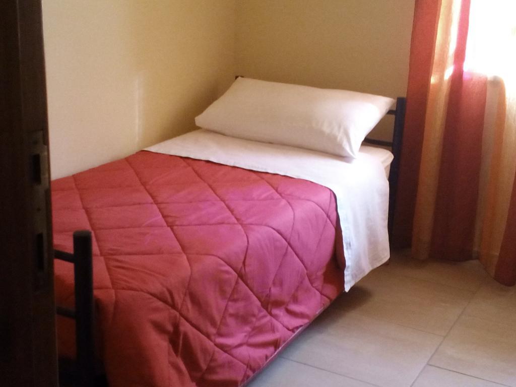 B&B A Casa Di Nonna Фонді Екстер'єр фото